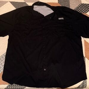 Columbia Men's Black Casual Button Down Shirt